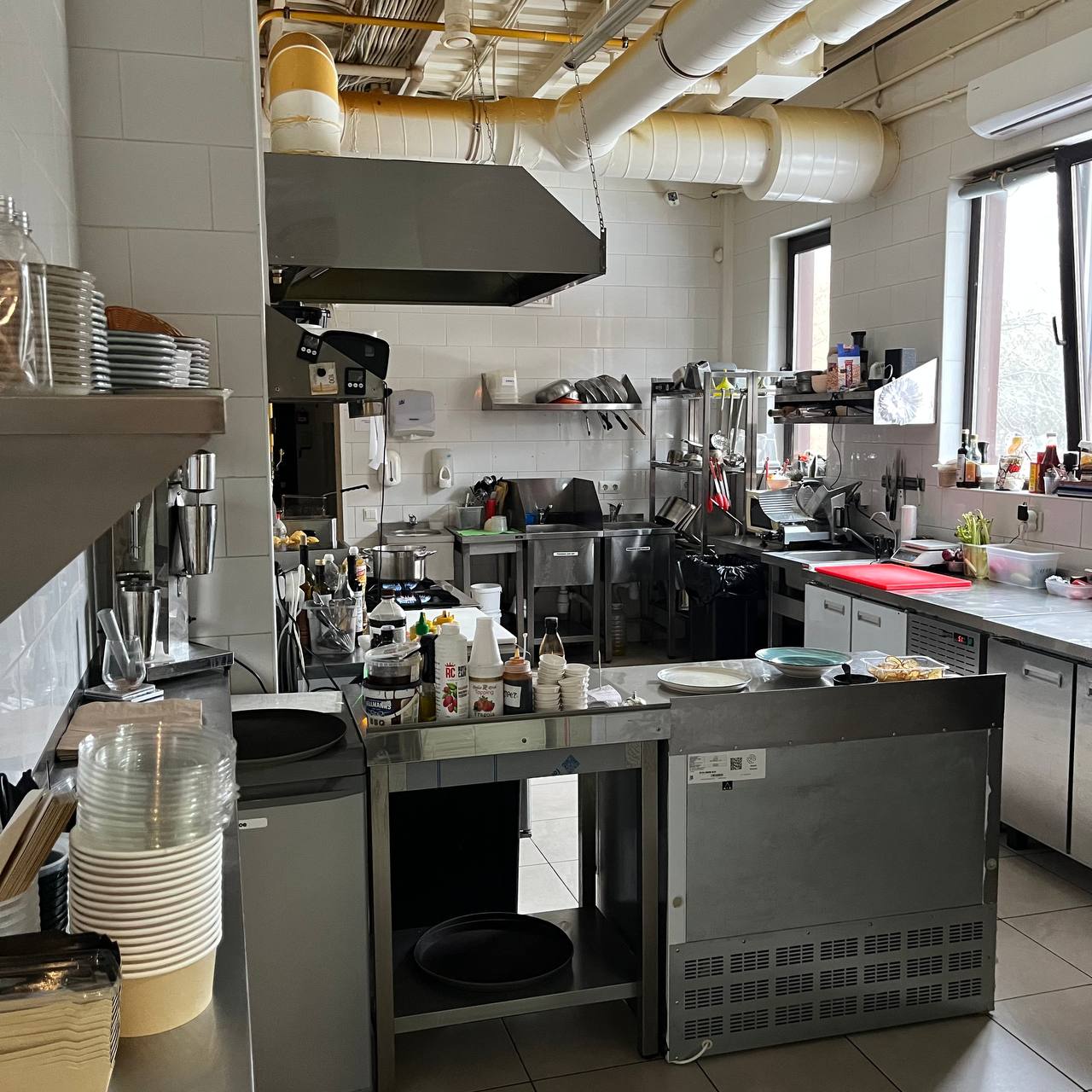 95345e11-6ddd-4372-b3c6-ed7012827842 blank